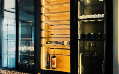 Por qué una vinoteca a medida marca la diferencia en tu hogar o negocio